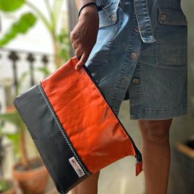 FUNDA SOSTENIBLE ÍTACA. PARA TU IPAD, PORTÁTIL, DOCUMENTOS O NECESER.