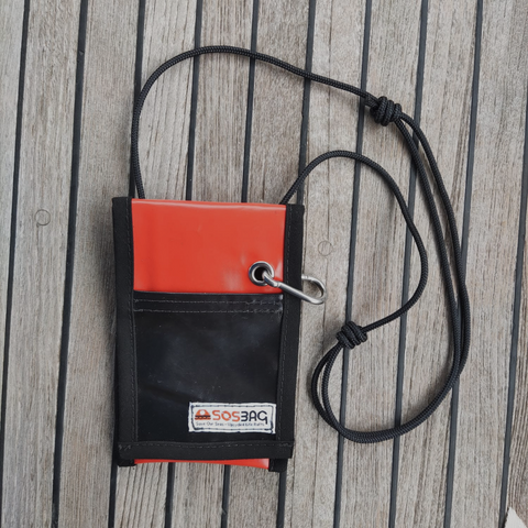 BOLSO-FUNDA PARA MÓVIL PROA NARANJA.