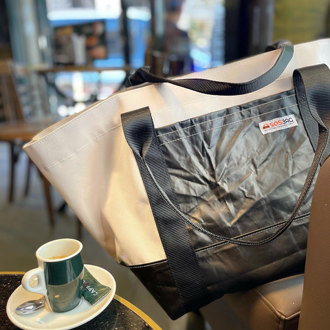 BORSA TOTEBAG SOSTENIBLE PER A PLATJA MÀRMARA.