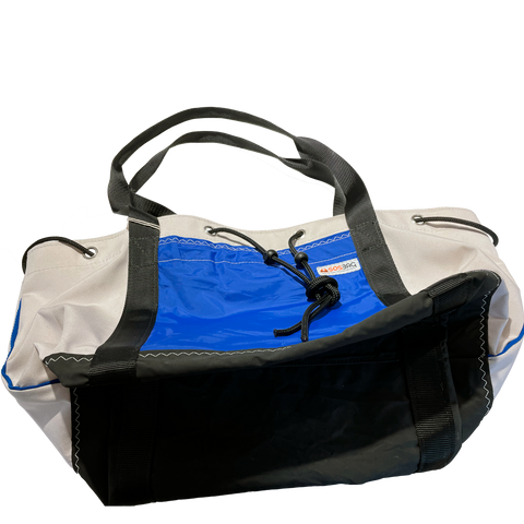 SUSTAINABLE TOTEBAG FOR MARMARA BEACH.